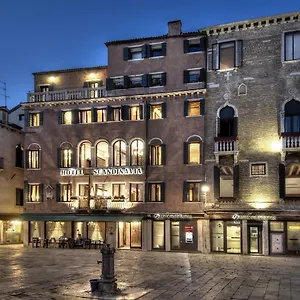 Scandinavia - Relais 3*, Venice Italy