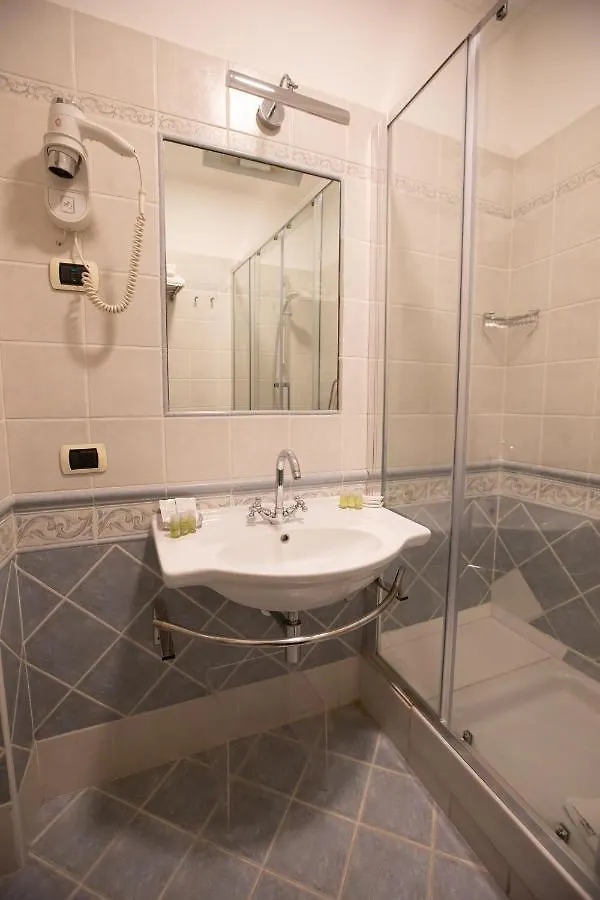 Duelle Vatican Suite Rome