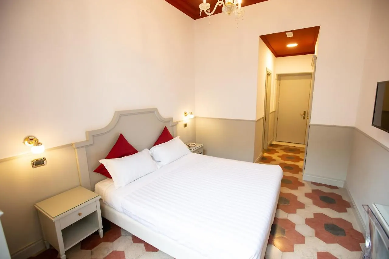 Duelle Vatican Suite Rome 0*,